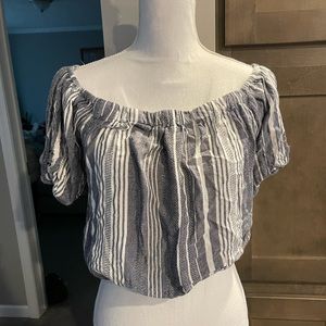 A.N.A off the shoulder bubble crop top